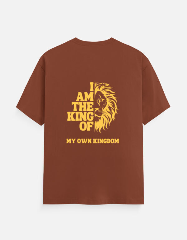 Classic Crew T-Shirt with Lion Print – I Am the King of My Own Kingdom Design